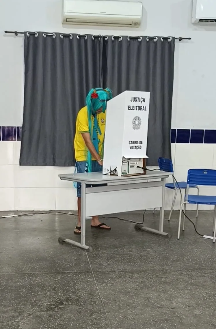 [Self]Miku Miku Br Br (My Brazilian Hatsune Miku Cosplay From Vocaloid) - Victor Fox picture 14 of 14