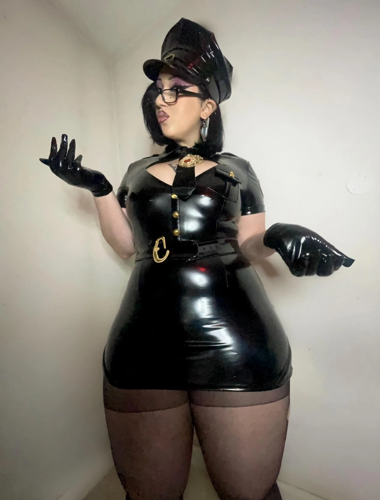 Bayonetta police cosplay (@bunnisaliva) picture 1 of 7