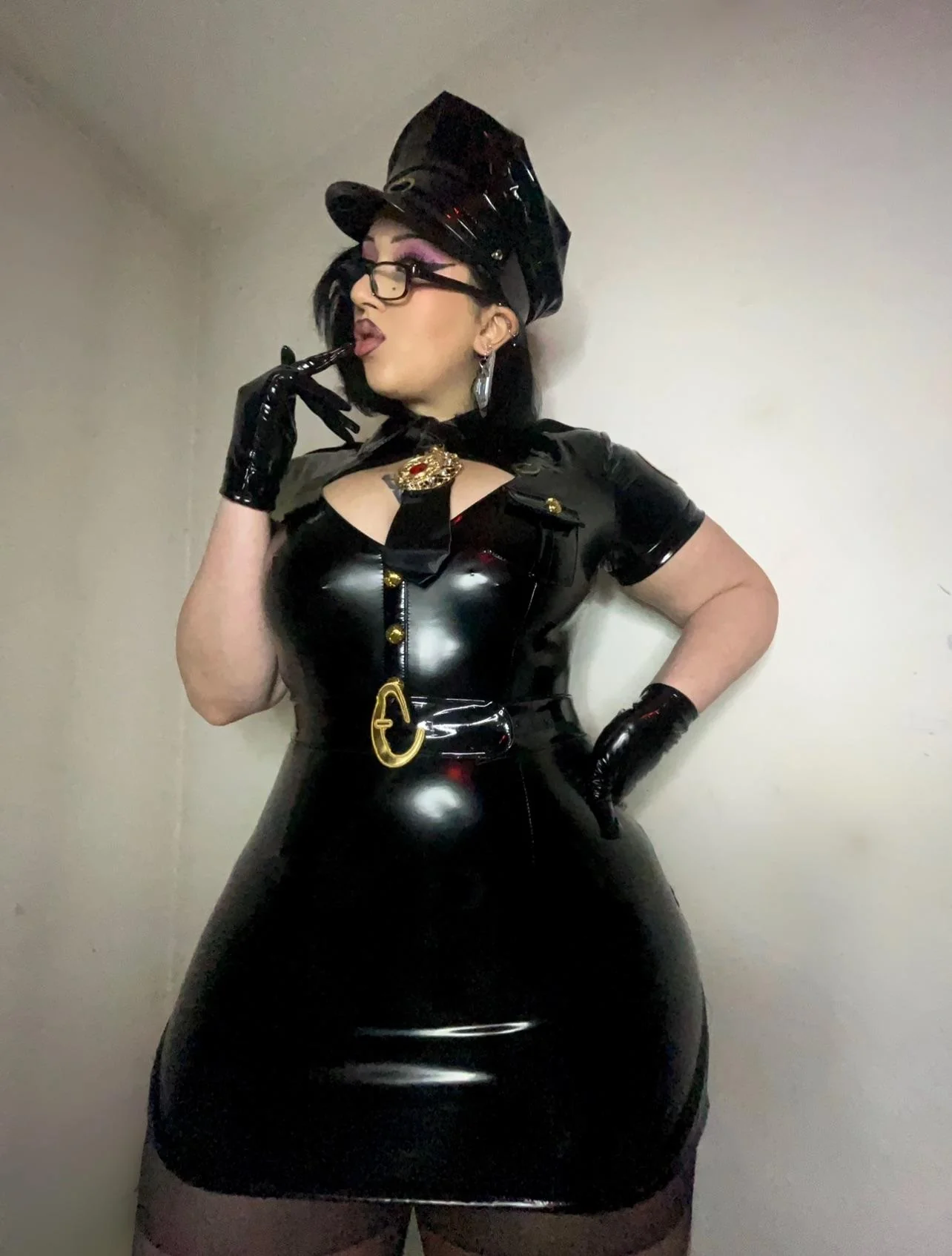 Bayonetta police cosplay (@bunnisaliva) picture 2 of 7