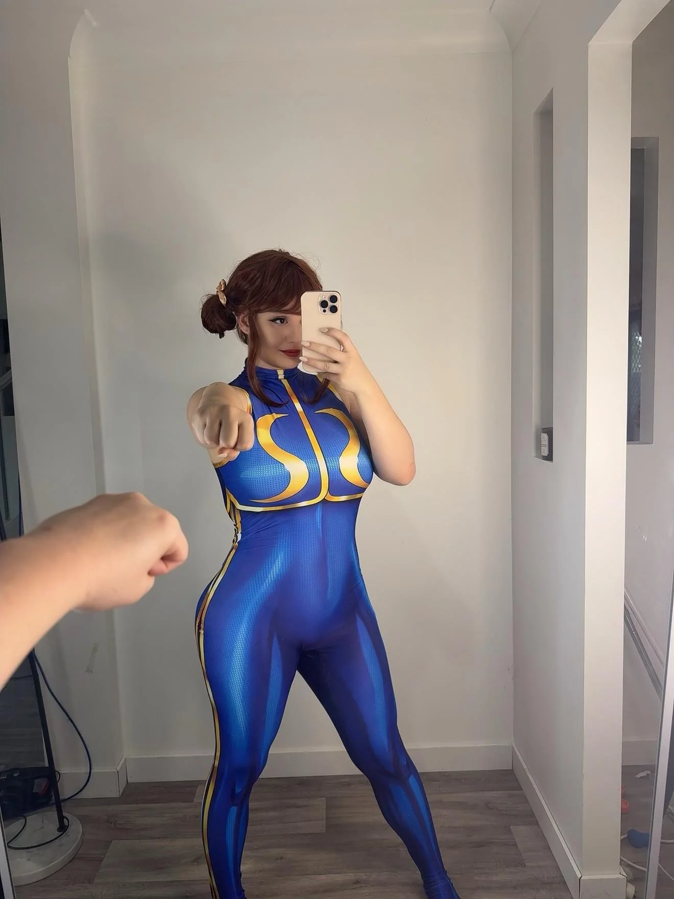 Chun-Li from Streetfighter cosplay by Graciewaifux! picture 1 of 4