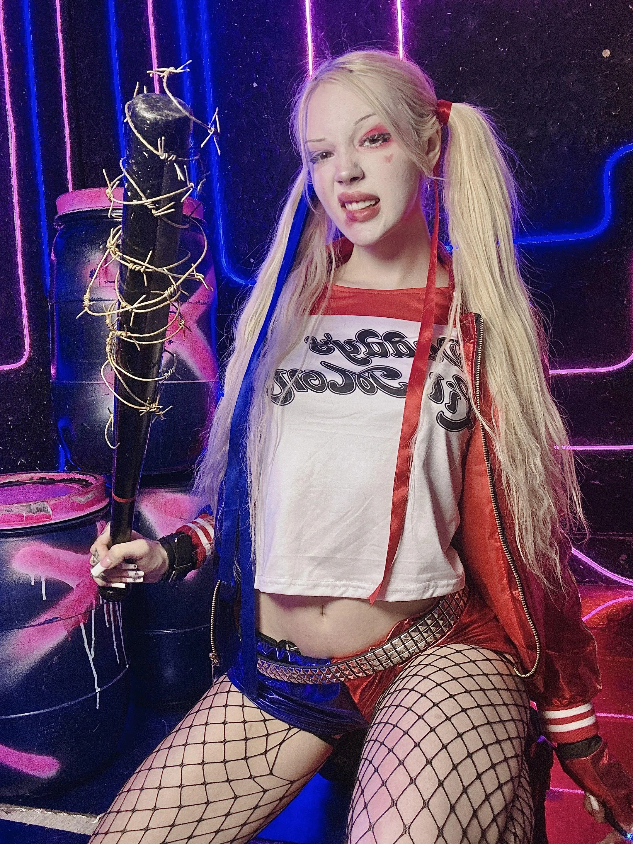 Harley Quinn (DC) by lilmollypill picture 1 of 1