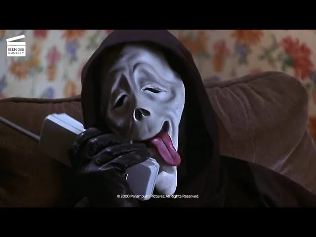 [Self] panic at the Hurricane truck! (My ghostface cosplay From Scary movie ) - Victor Fox picture 7 of 10