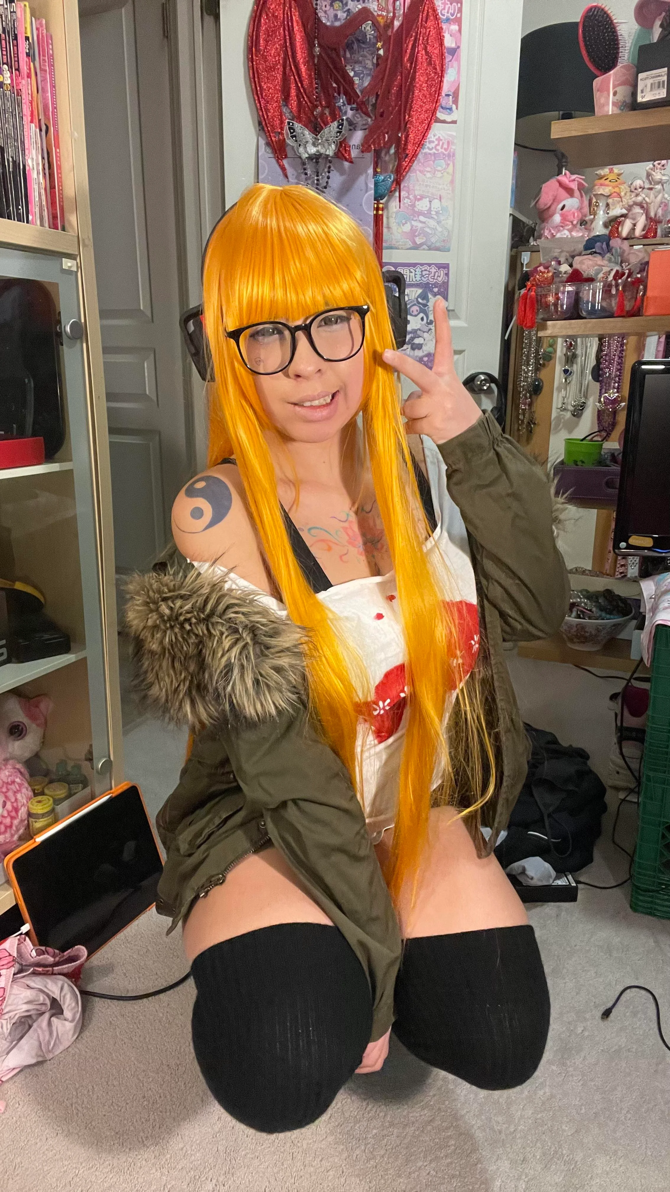 Futaba Sakura (persona 5) by pr1ncessyu3 picture 1 of 2