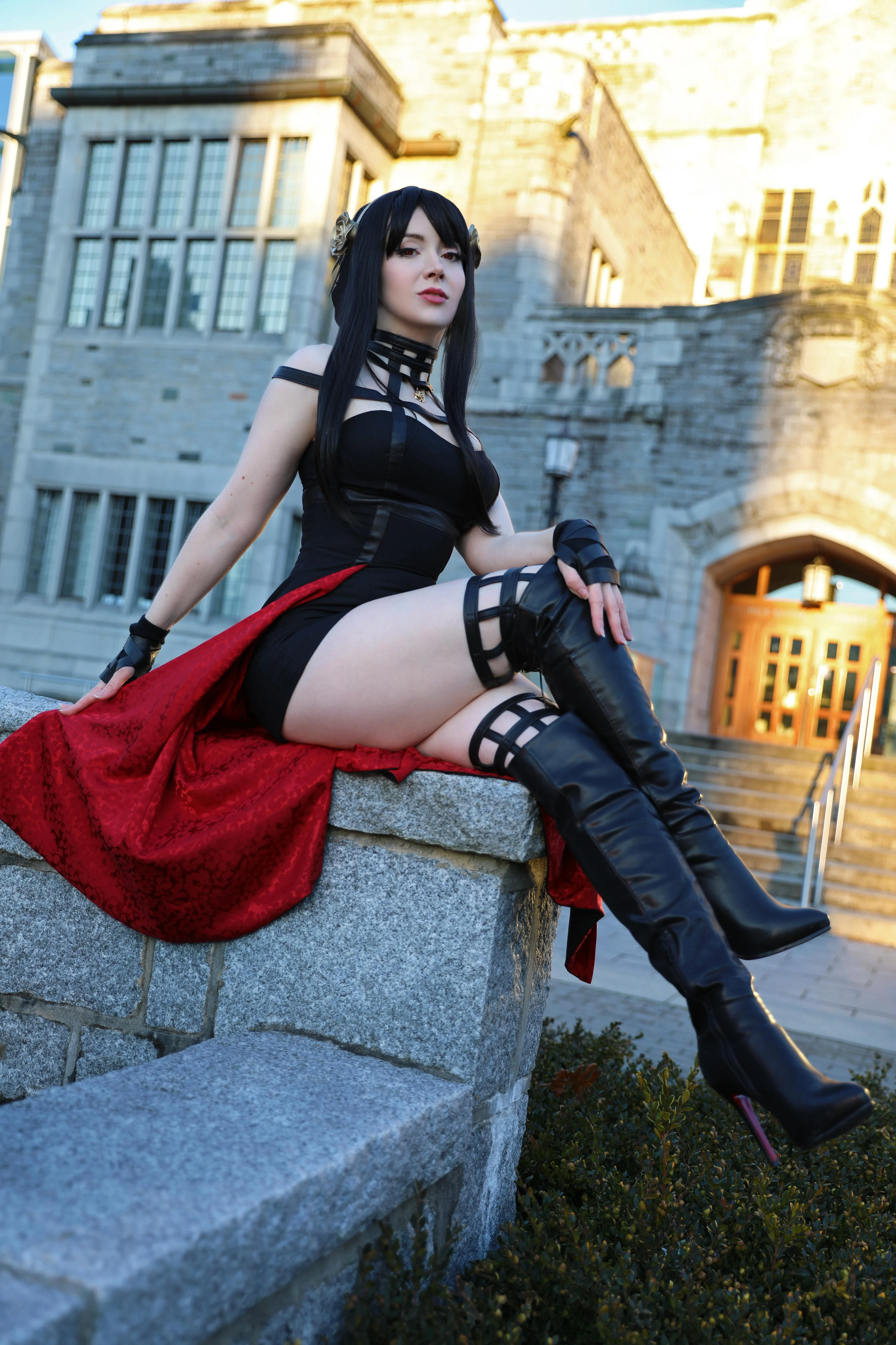 Yor Forger 🌹 cosplay by Mimi Reaves picture 1 of 1
