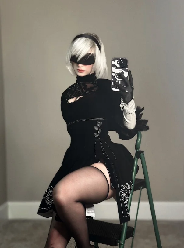My 2B cosplay from Nier:Automata by LeesiBB picture 1 of 2