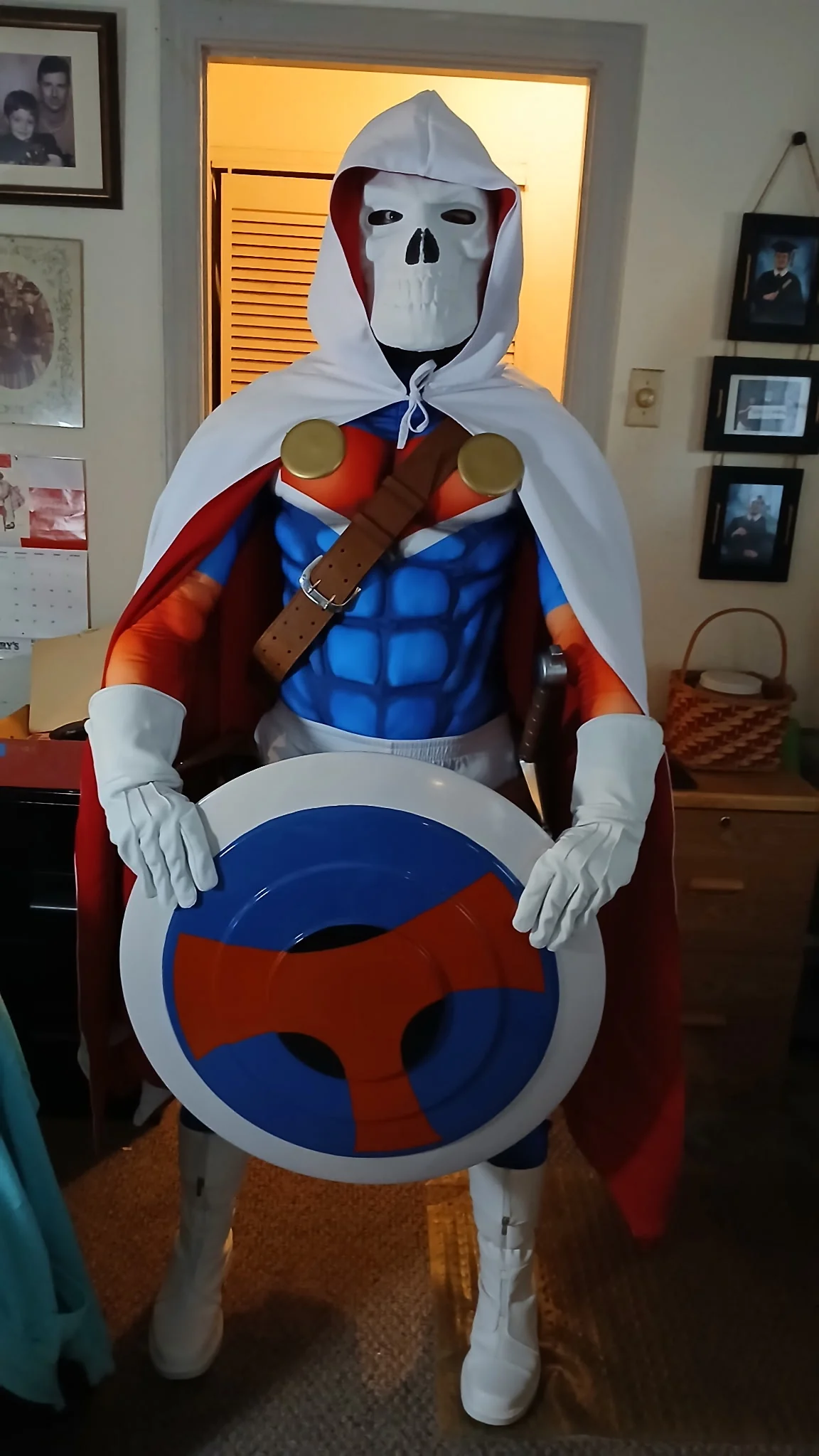 Taskmaster cosplay by me WhatupG picture 4 of 4