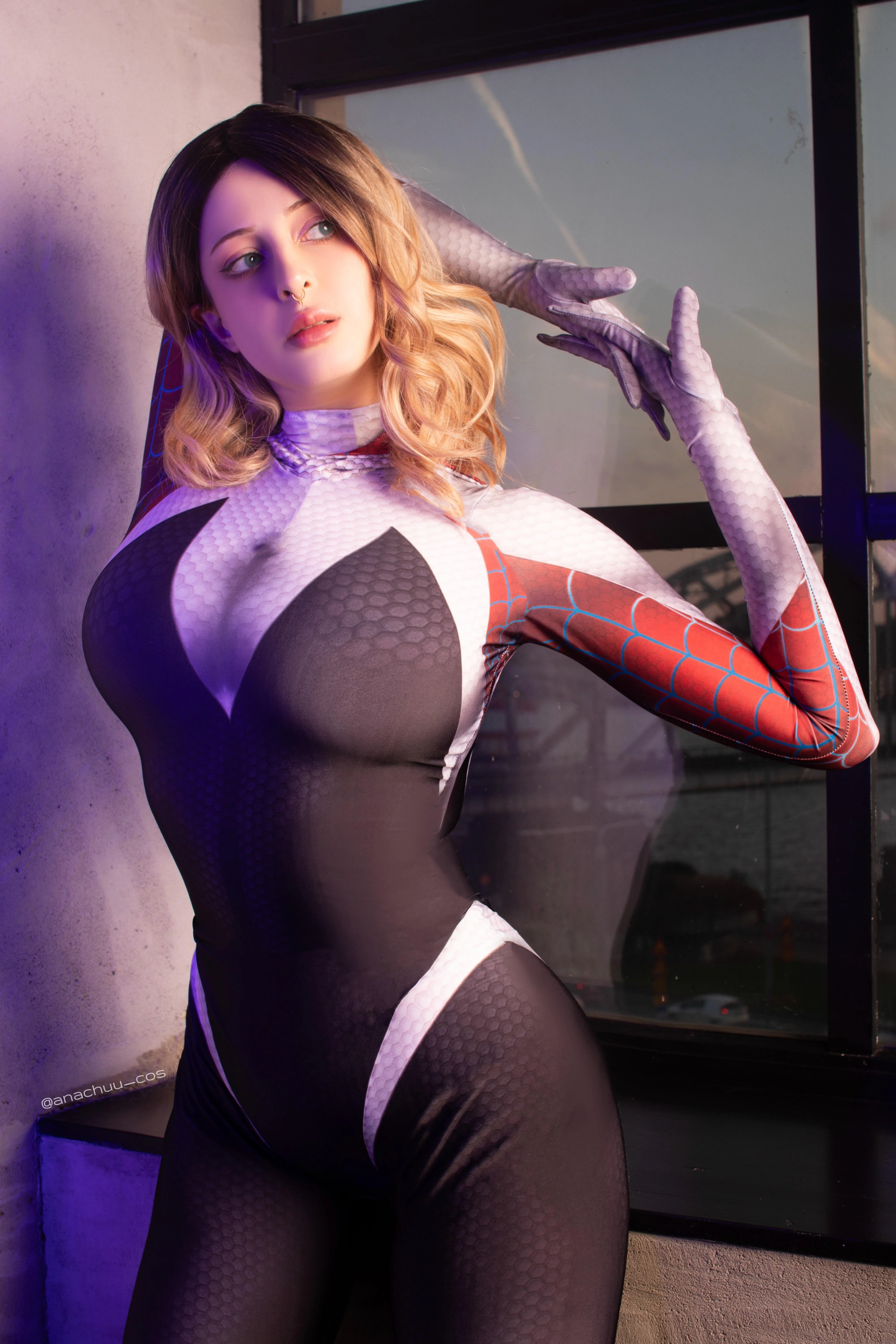 Gwen Stacy (by Ana Chuu) picture 2 of 2