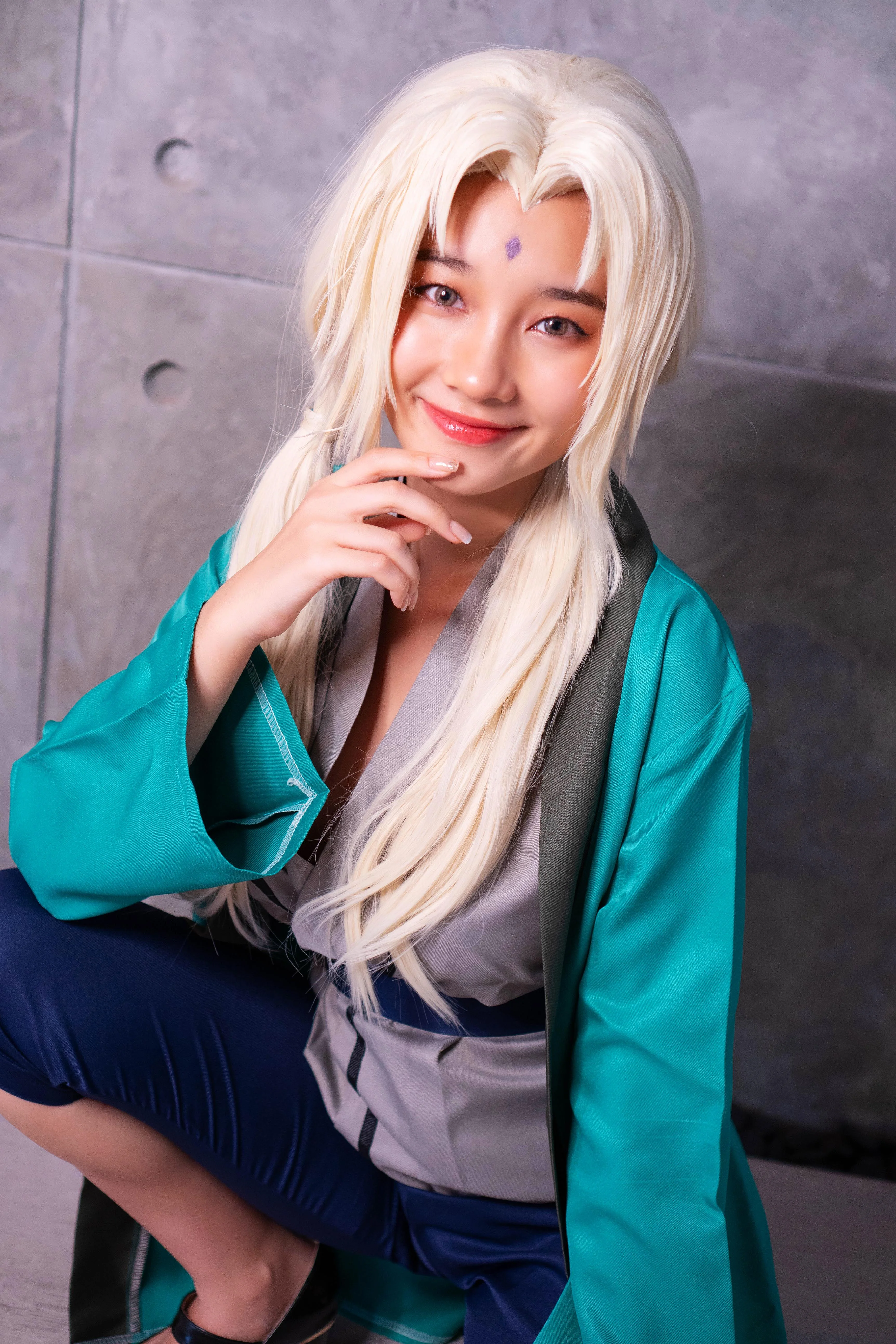 Tsunade from Naruto by Iris picture 1 of 1