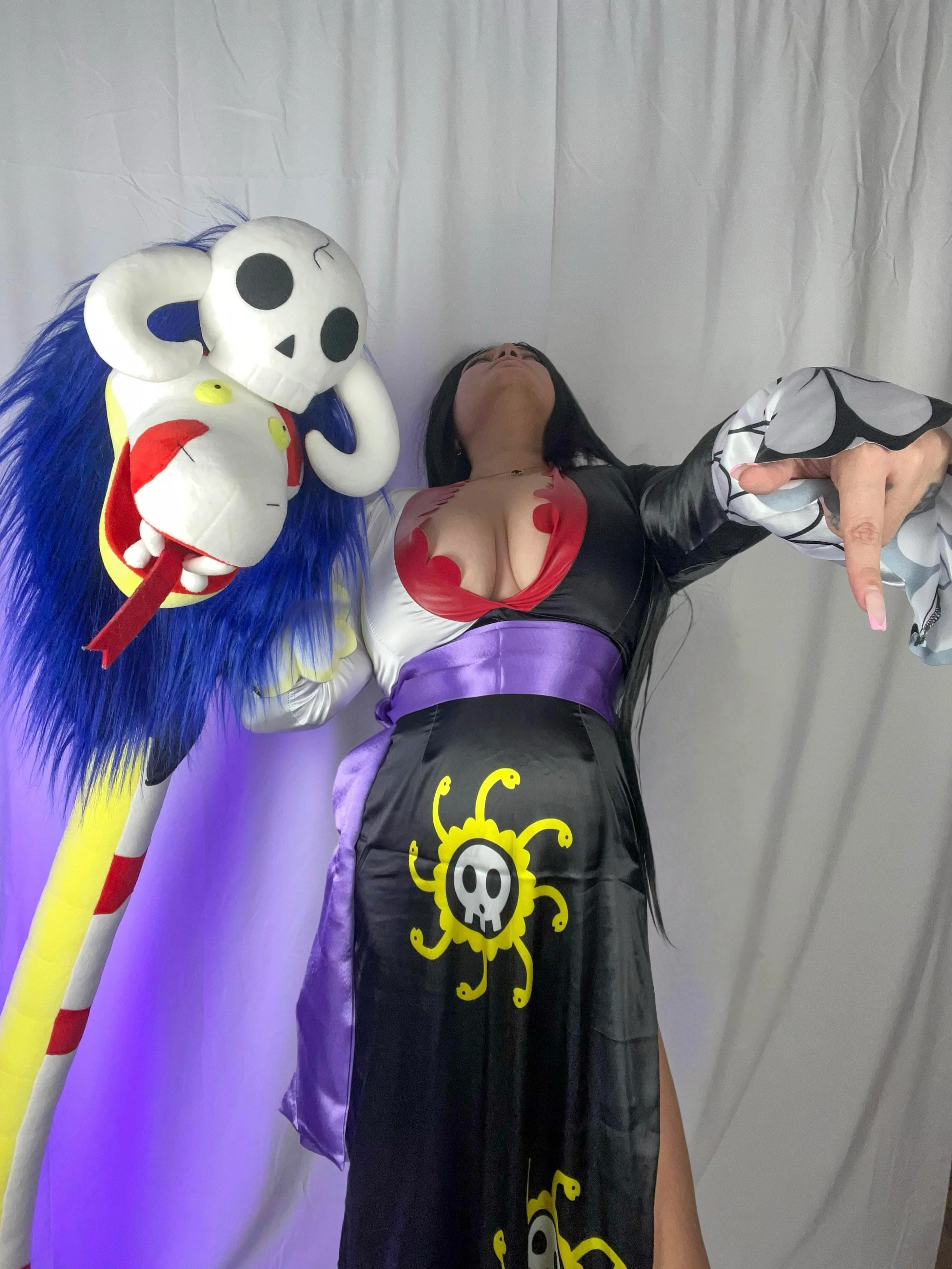 Boa Hancock (Jezlene Rae) picture 1 of 2
