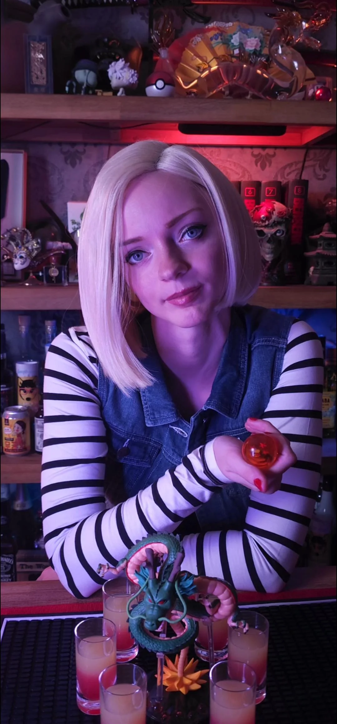 Android 18 by CosplayBarmaid picture 1 of 1