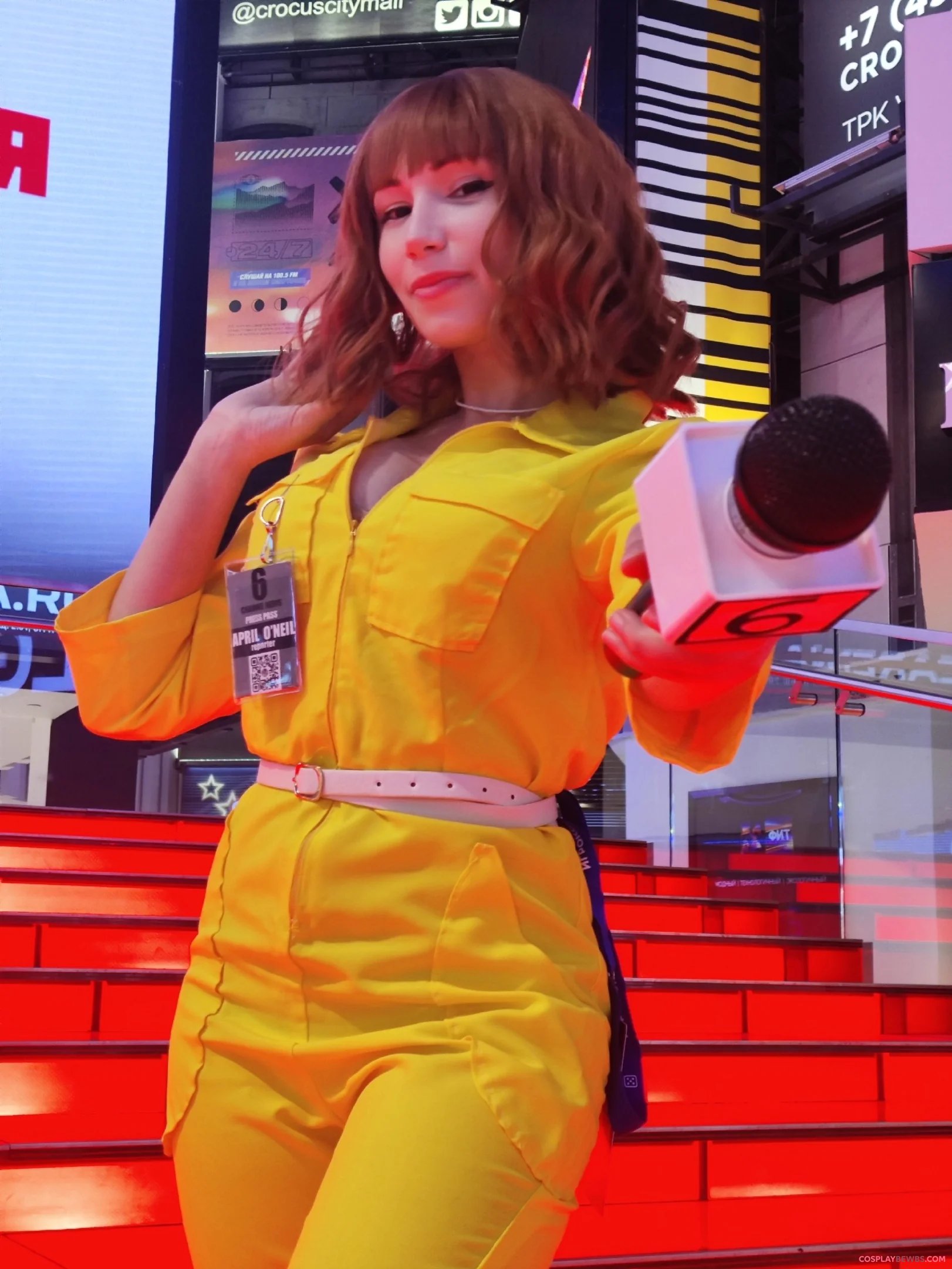 April O'neil Fron TMNT (by... | Cosplay Bewbs Gallery