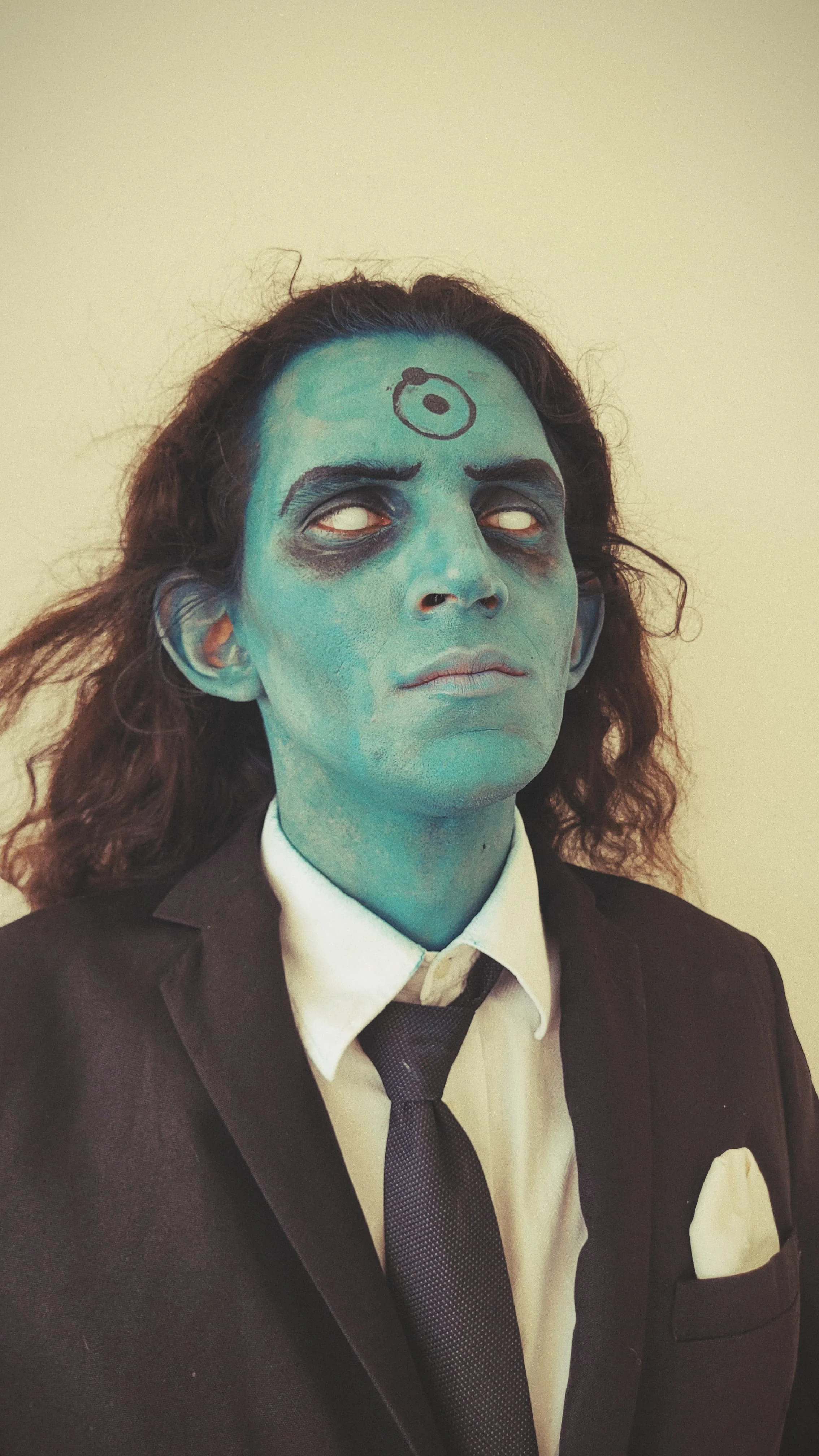 [Self] Why are you wearing that human suit? (My Dr. Manhattan cosplay From Watchmen) -Victor Fox 🦊 picture 4 of 17