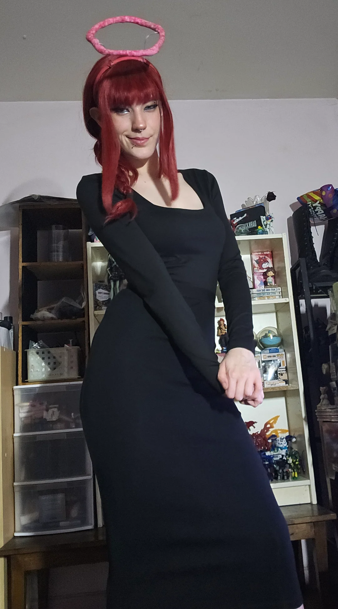 My black dress makima cosplay by Lukewarmlotad picture 4 of 4