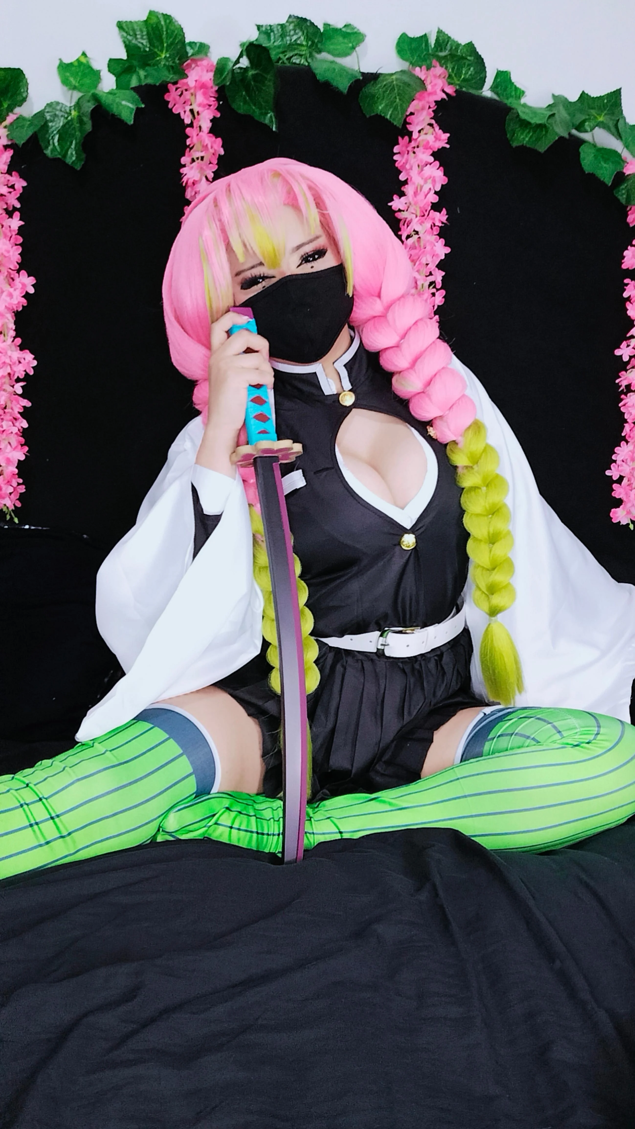 💕🌸 Mitsuri kanroji (Demon slayer) by Baby_kira_666 picture 1 of 2