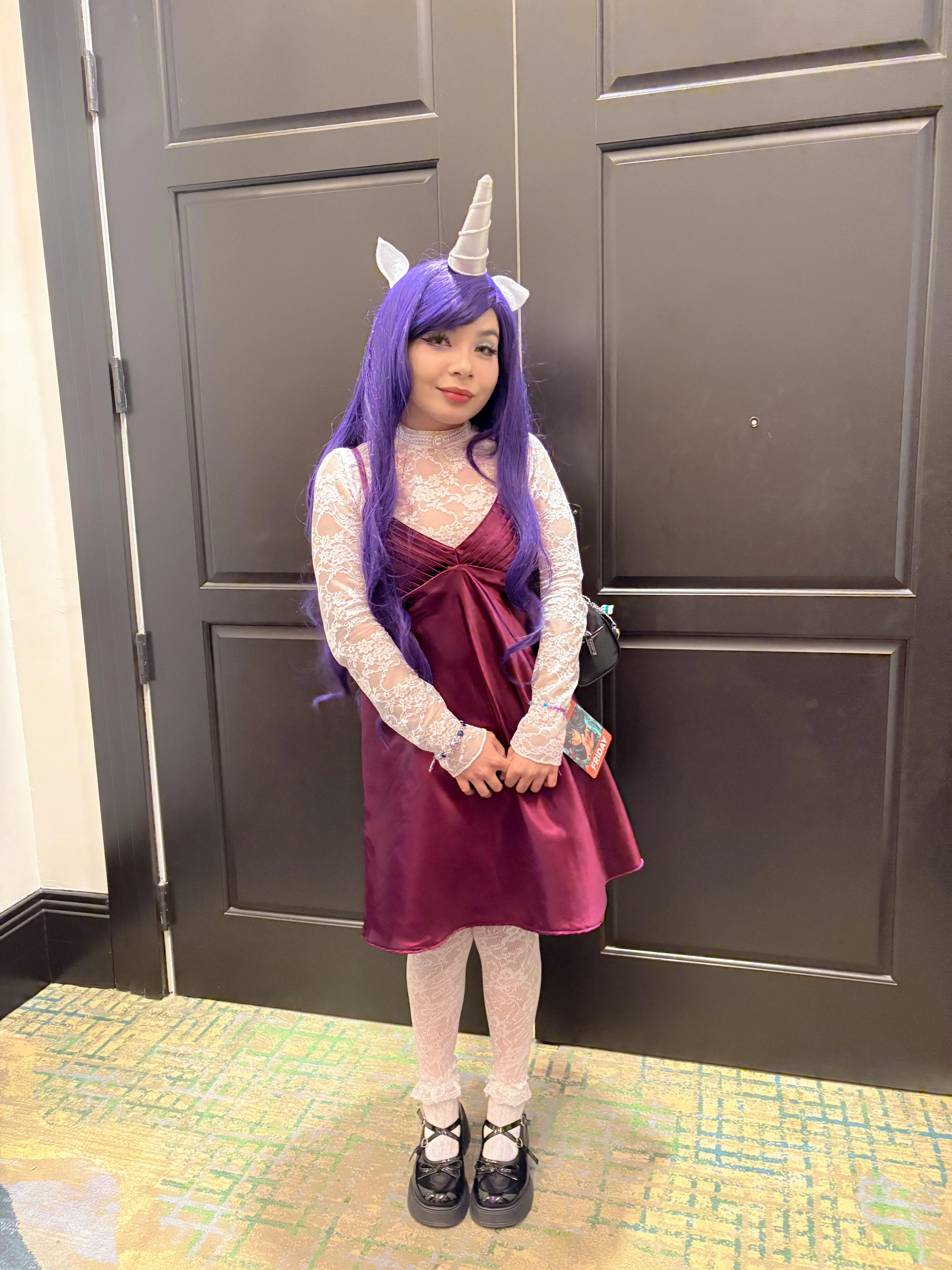 Rarity (My Little Pony) Cosplay by Desumpling picture 3 of 5