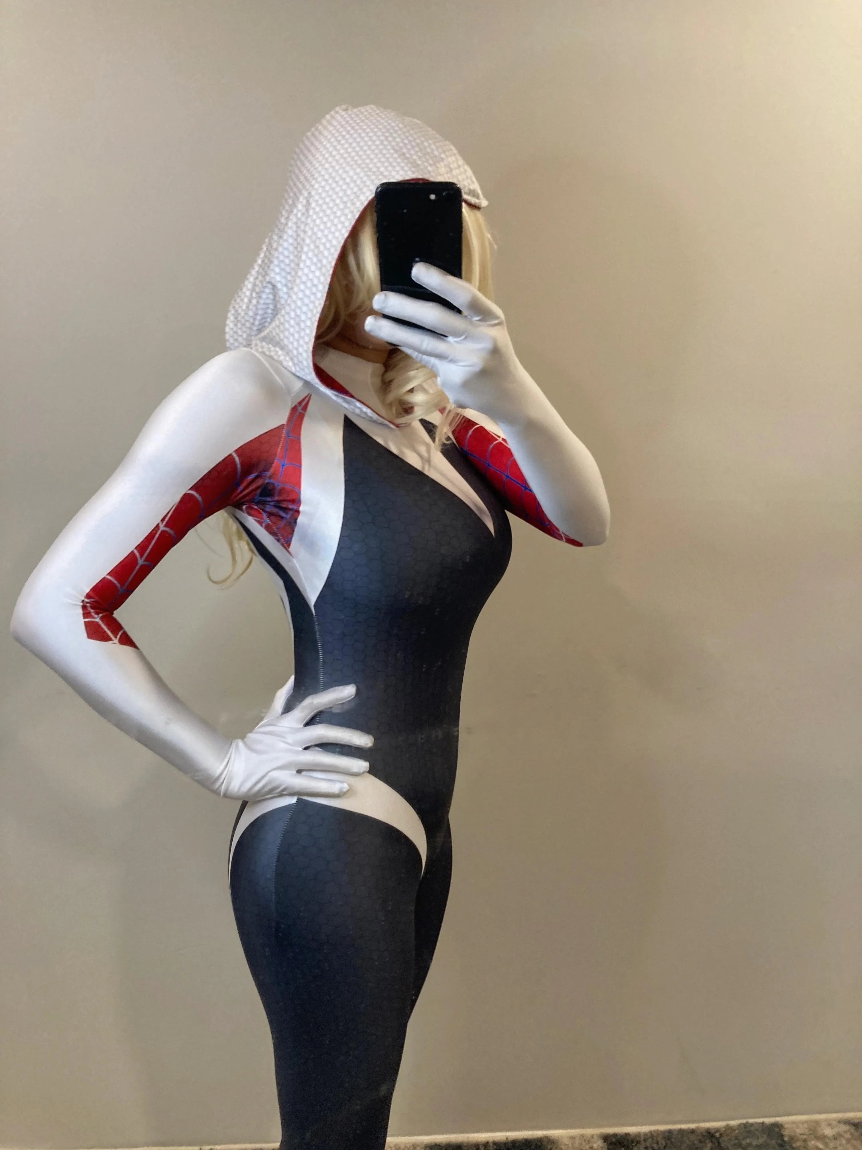 Gwen Stacy from Spider-Man by Mochi picture 2 of 2