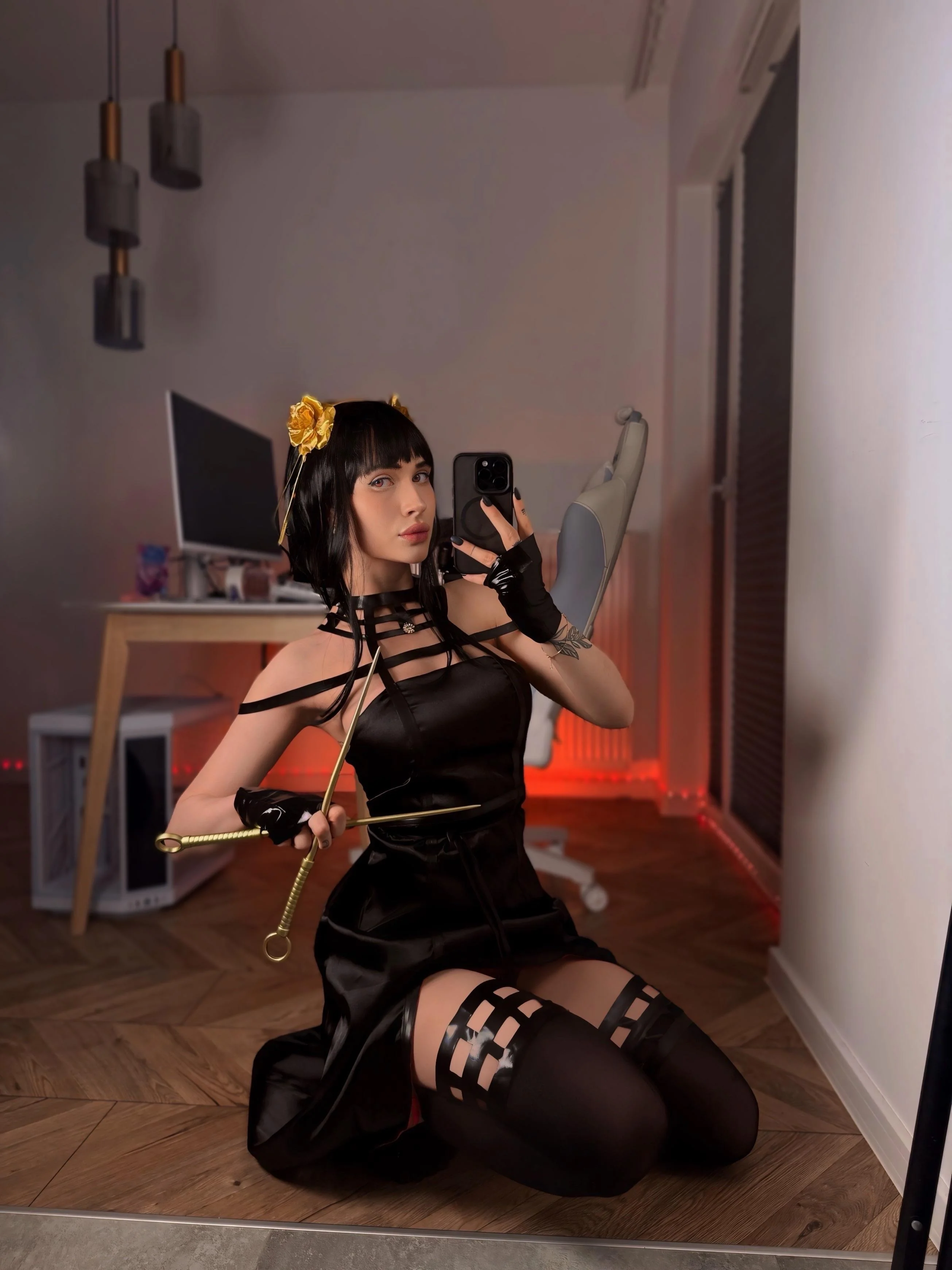Yor Forger cosplay by pixligirl (me) picture 1 of 3