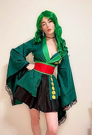 Female Zoro by SylvieeUWU'