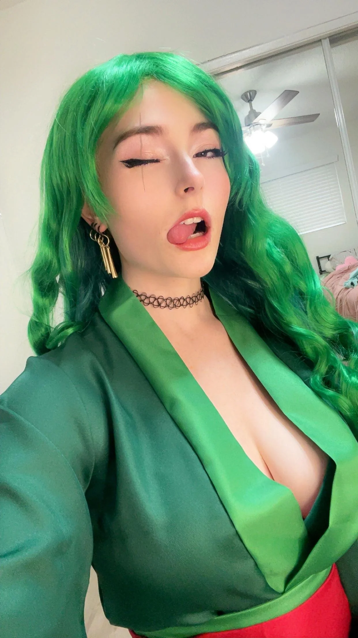Female Zoro by SylvieeUWU picture 2 of 2