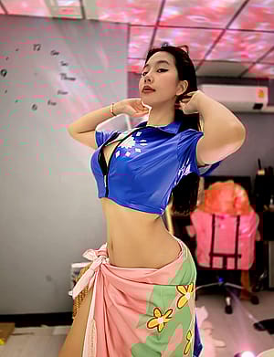 Nico Robin (Jenny) [One Piece]'
