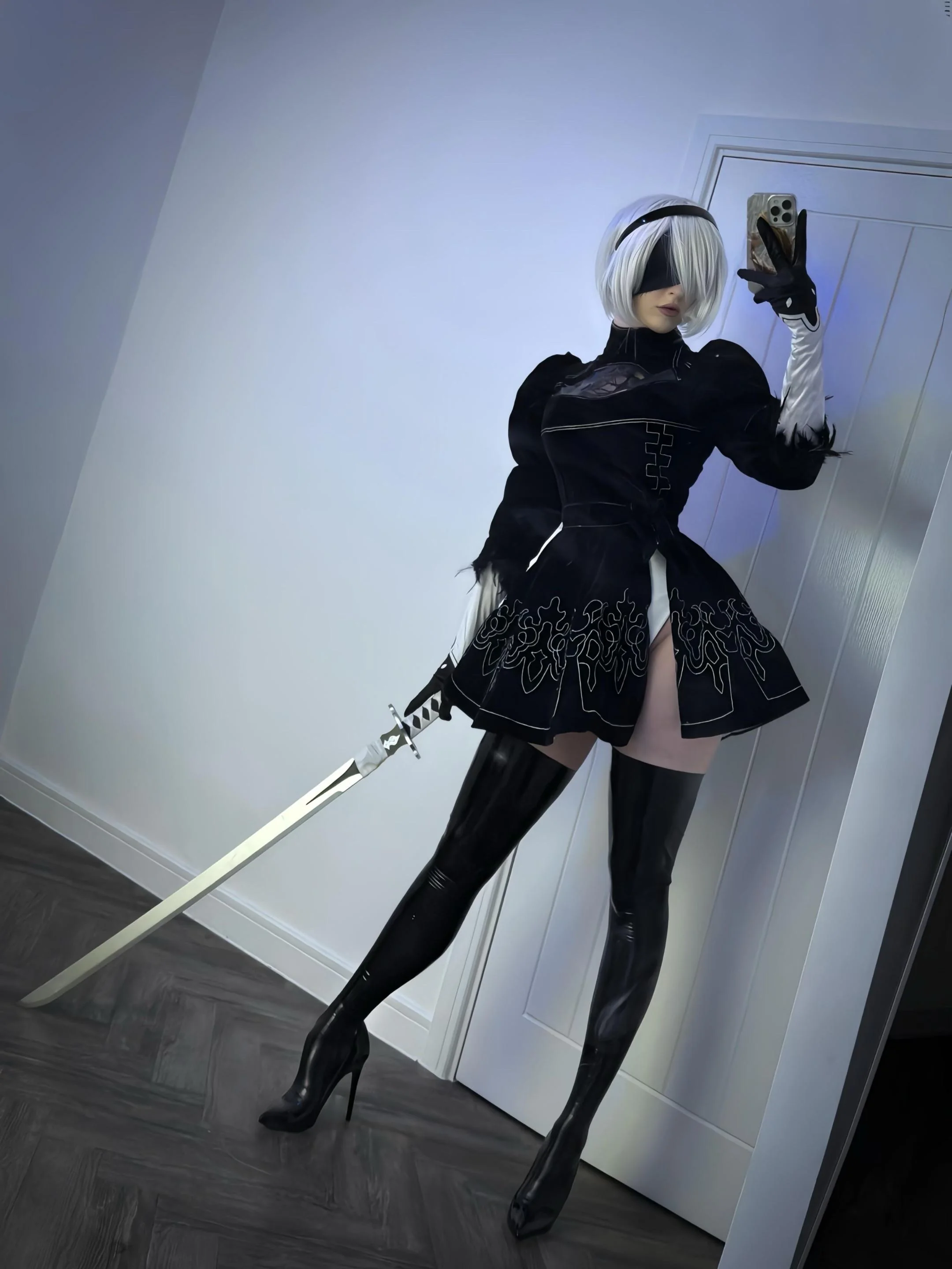 My 2B Cosplay from NieR :3 picture 3 of 3