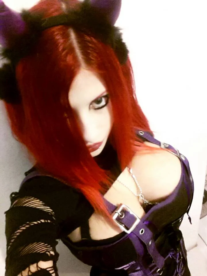 ariel scarletsuccubus 12 picture 4 of 5