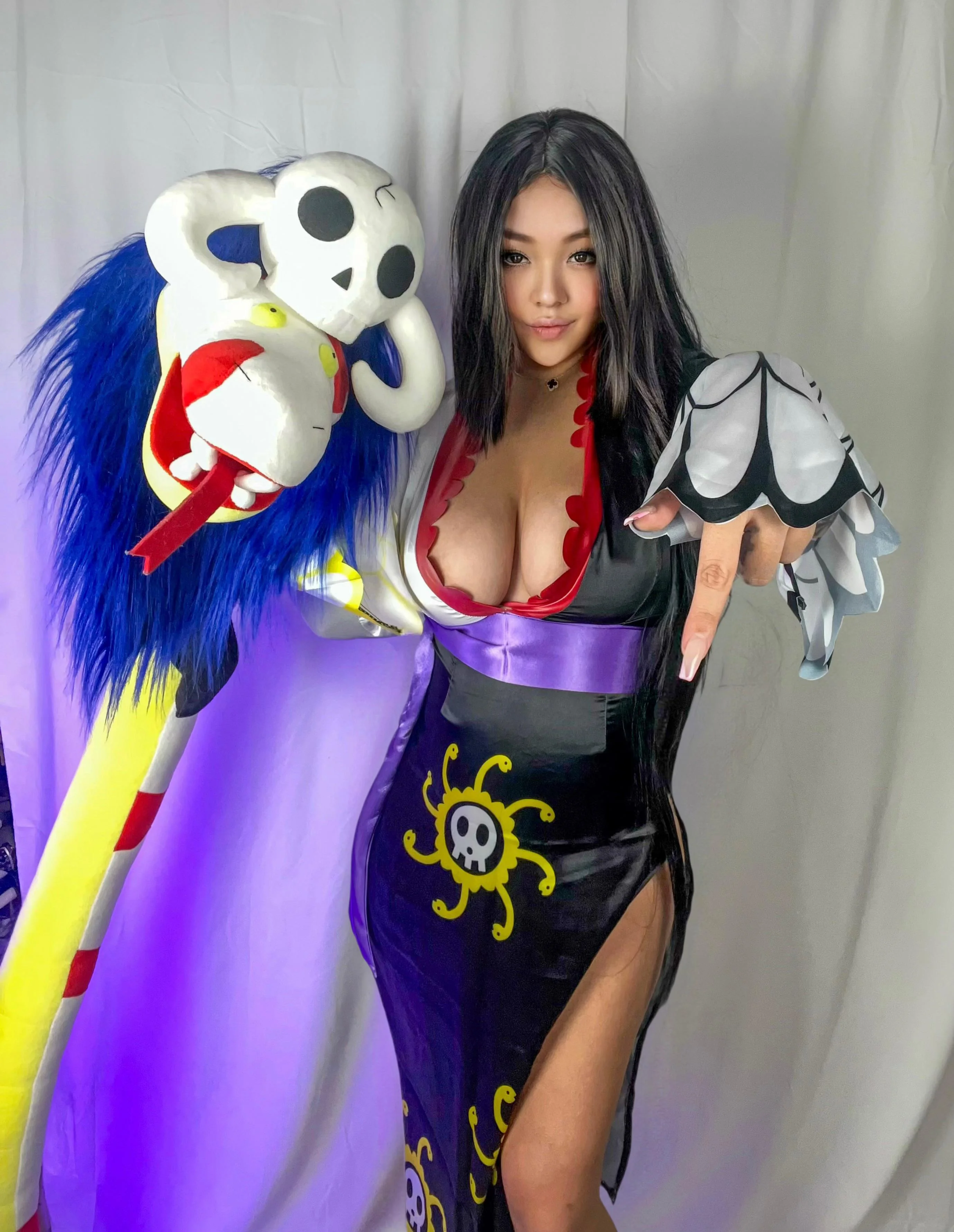 Boa Hancock (Jezlene Rae) picture 1 of 1