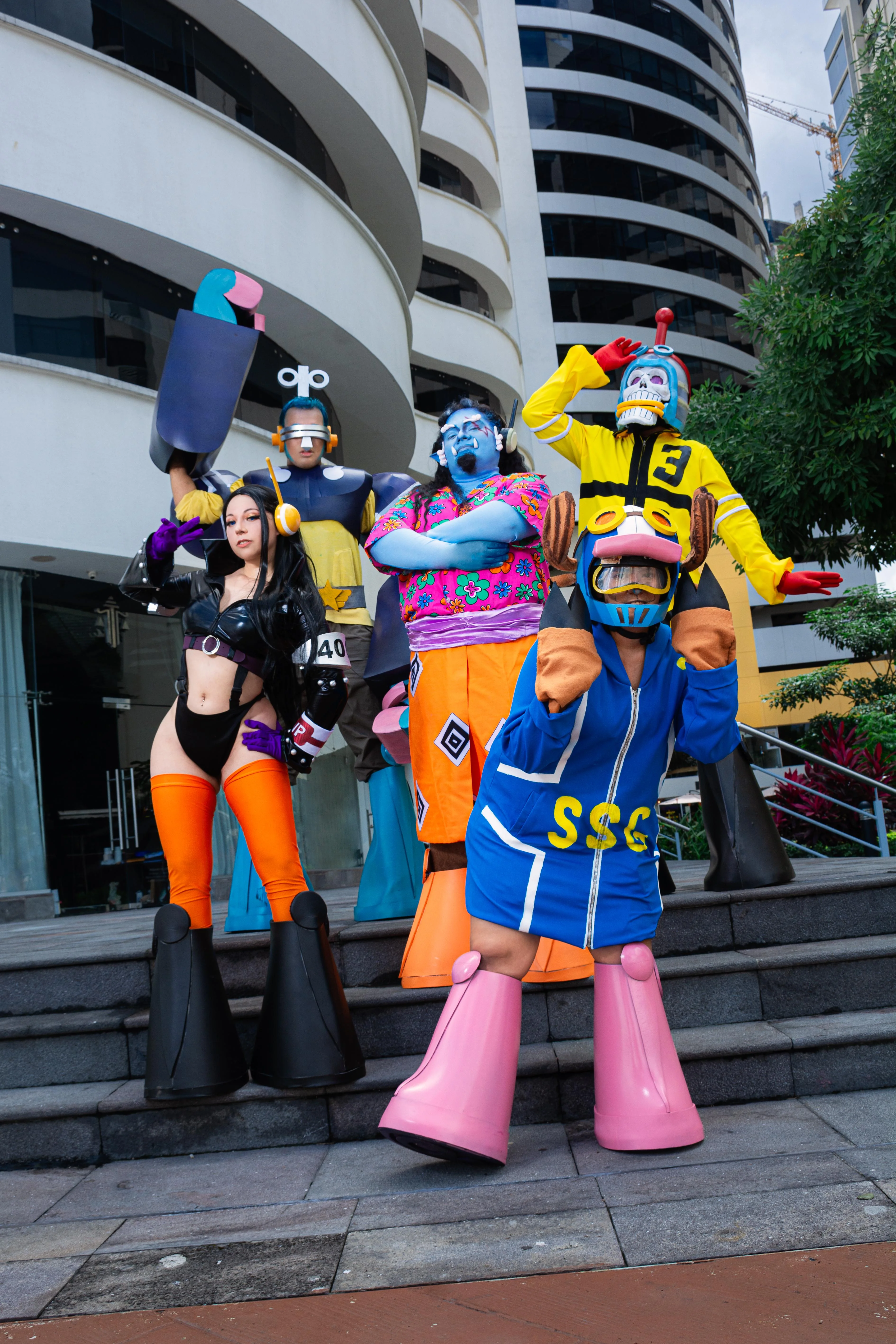 Group cosplay One Piece me as ROBIN picture 1 of 1