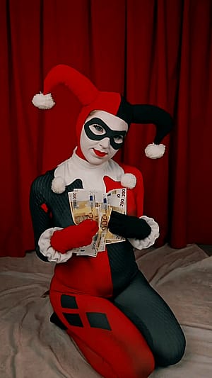 Harley Quinn by KindnessKindi'