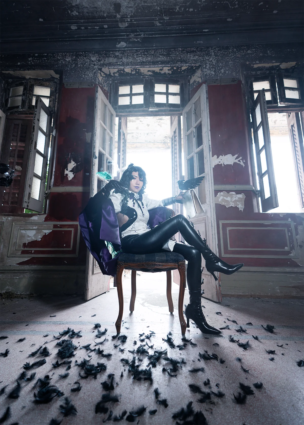 <Path To Nowhere> Oak casket Cosplayer ig: @kuri_emptygarden Raven Cosplayer ig@akafeatkurihara picture 3 of 6