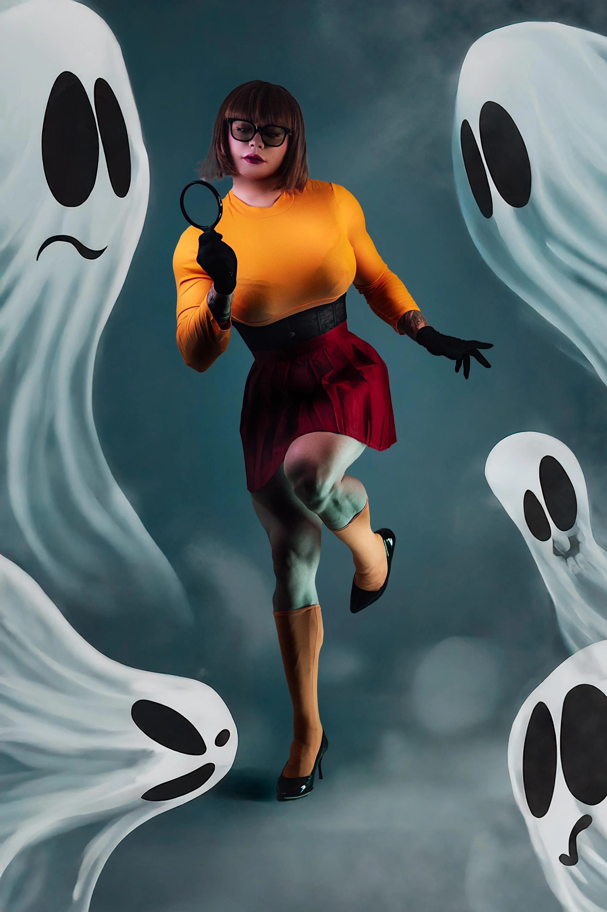 Velma cosplay by Frame picture 1 of 1