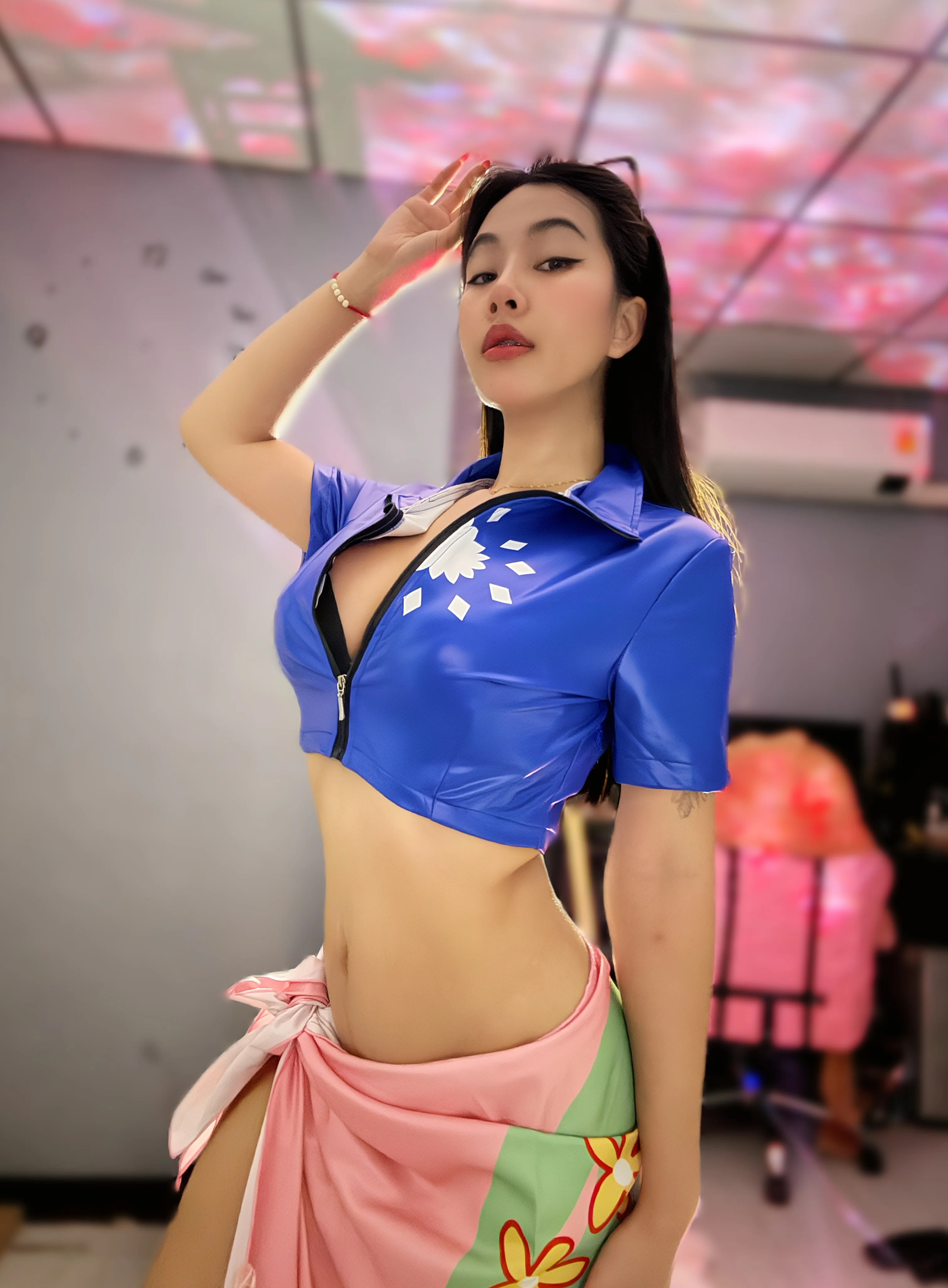Nico Robin (Jenny) [One Piece] picture 1 of 1