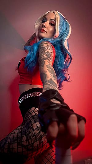 Harley Quinn by Zoe Cox'