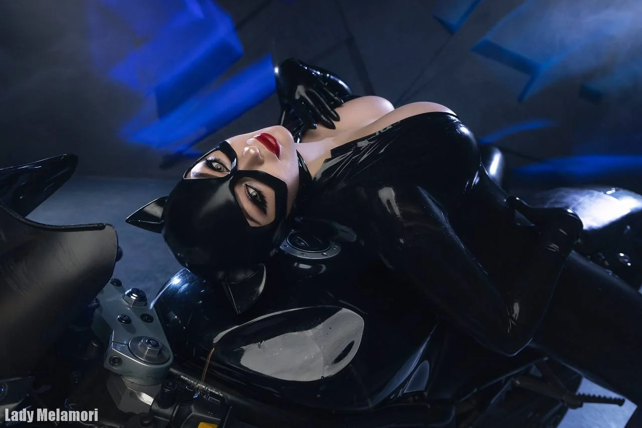 Catwoman [DC Comics] by (Lady Melamori) picture 3 of 3