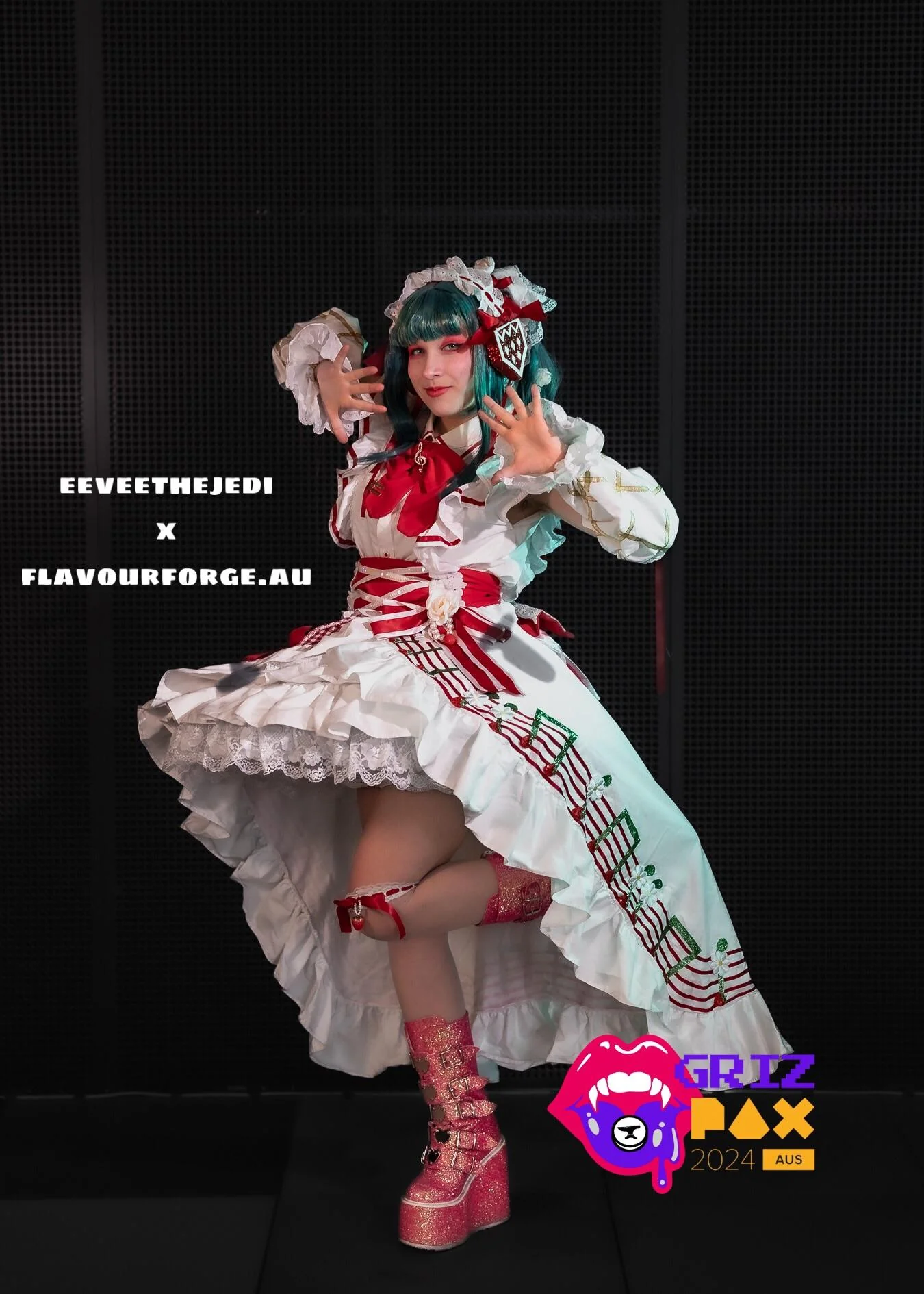 strawberry miku by eeveethejedi; costume by puffypalace picture 2 of 3