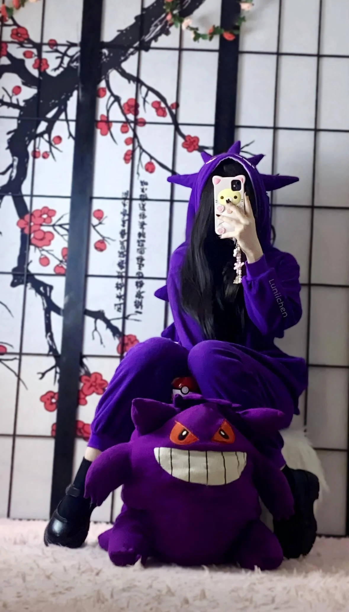 My Pokemon Go Trainer / Gengar Cosplay by Luniichen picture 4 of 4