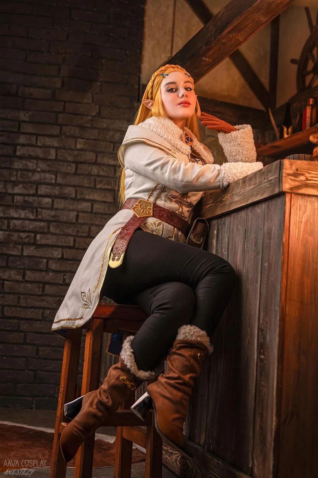 My Winter Zelda cosplay (Aava) picture 2 of 3