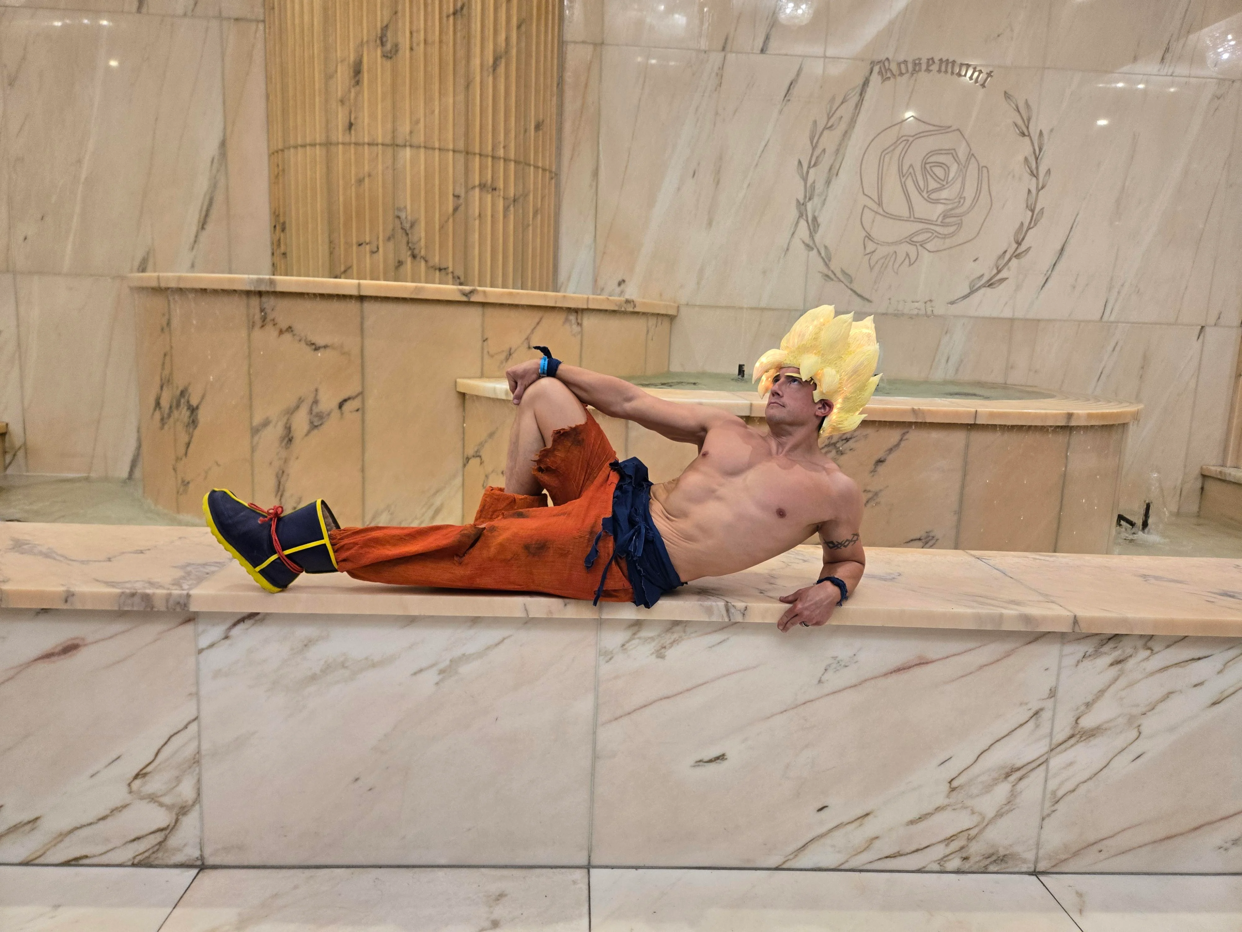 Goku picture 1 of 2