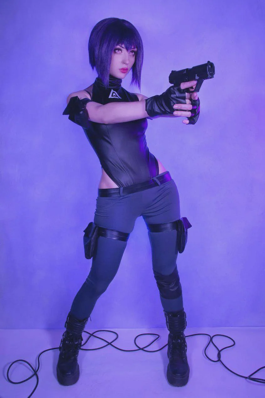 Mt Motoko Kusanagi cosplay (Shiroktsne) picture 1 of 1