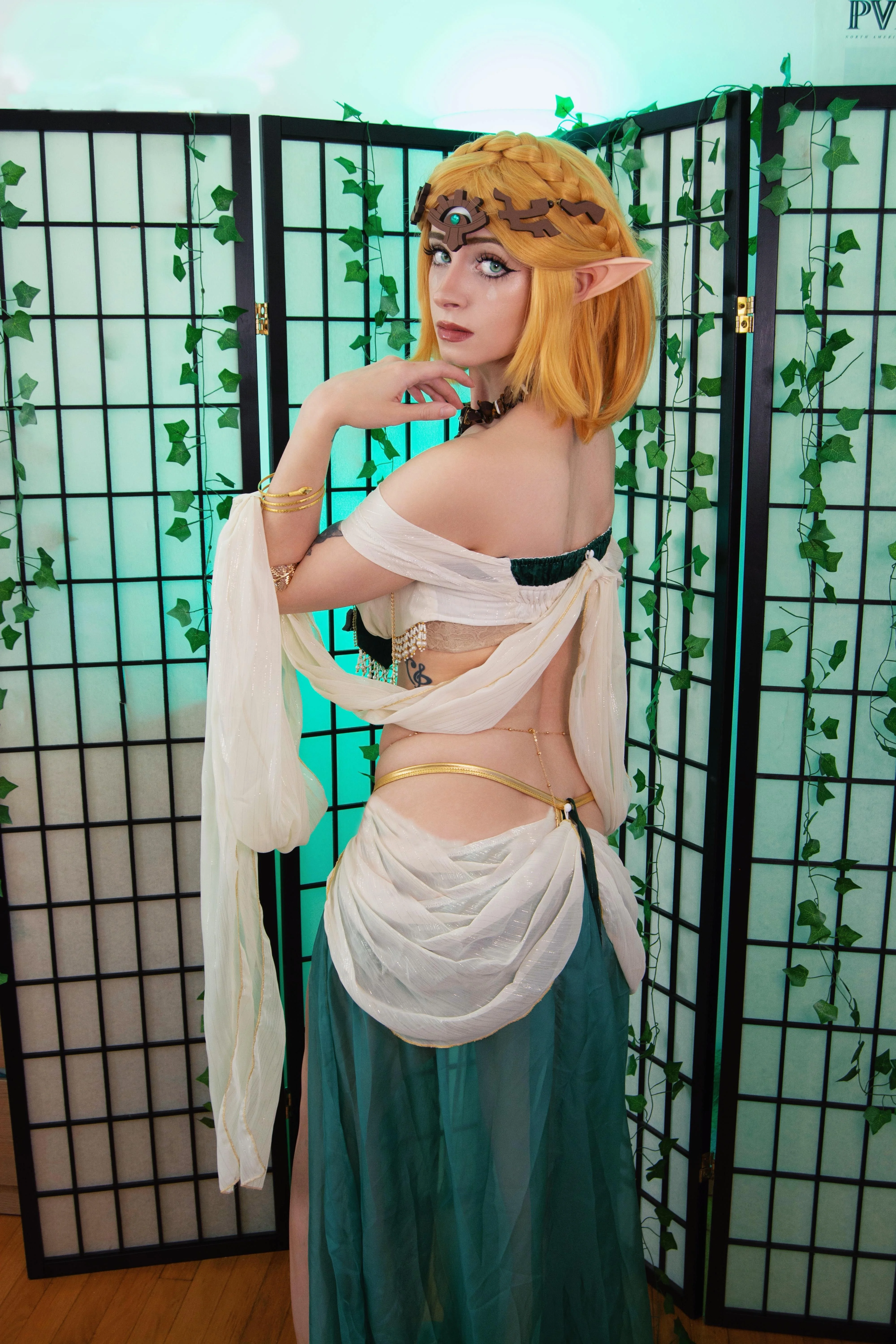 My Zelda cosplay from totk picture 4 of 5