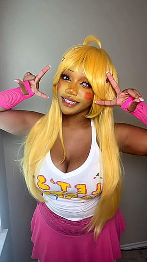 toy chica, five nights at freddy’s'
