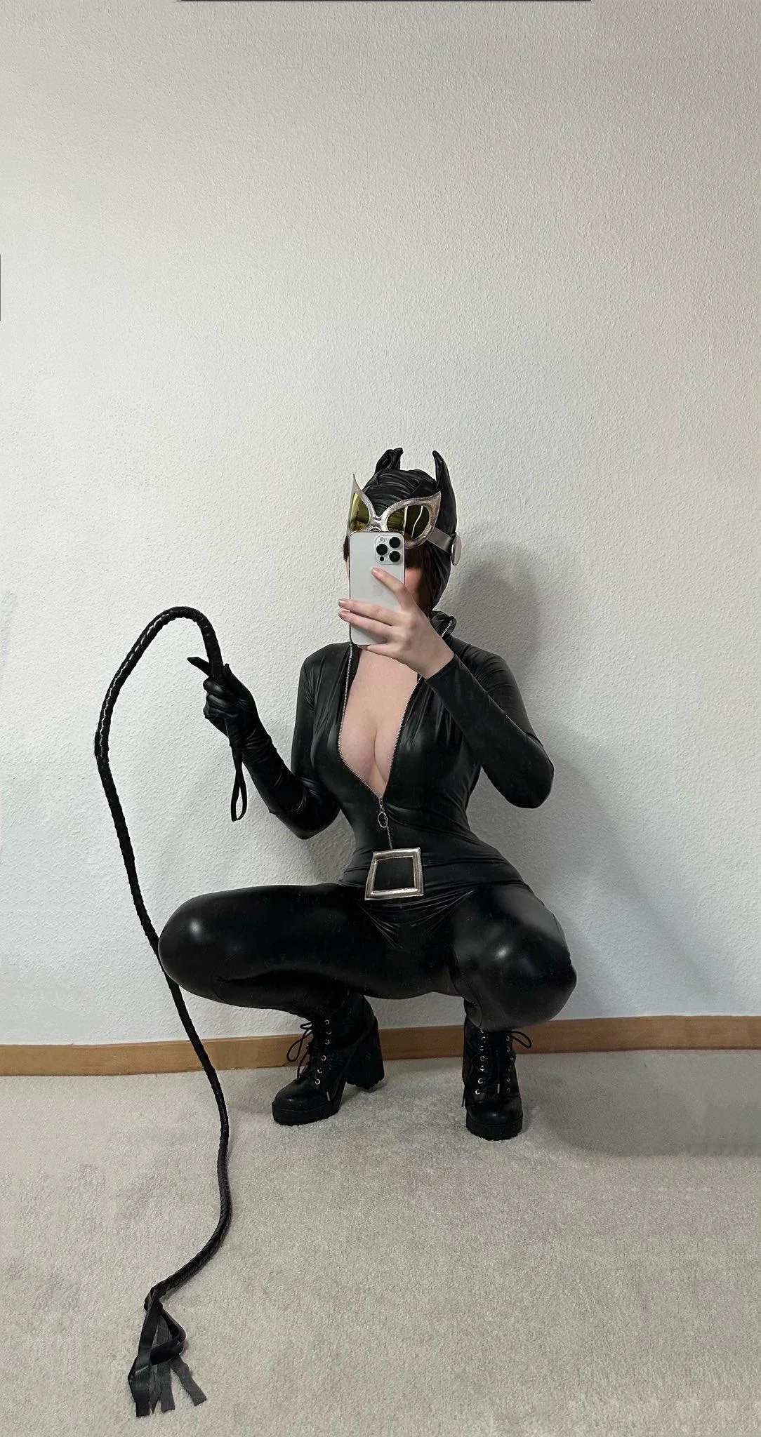 Cat woman DC comics by fea picture 1 of 1