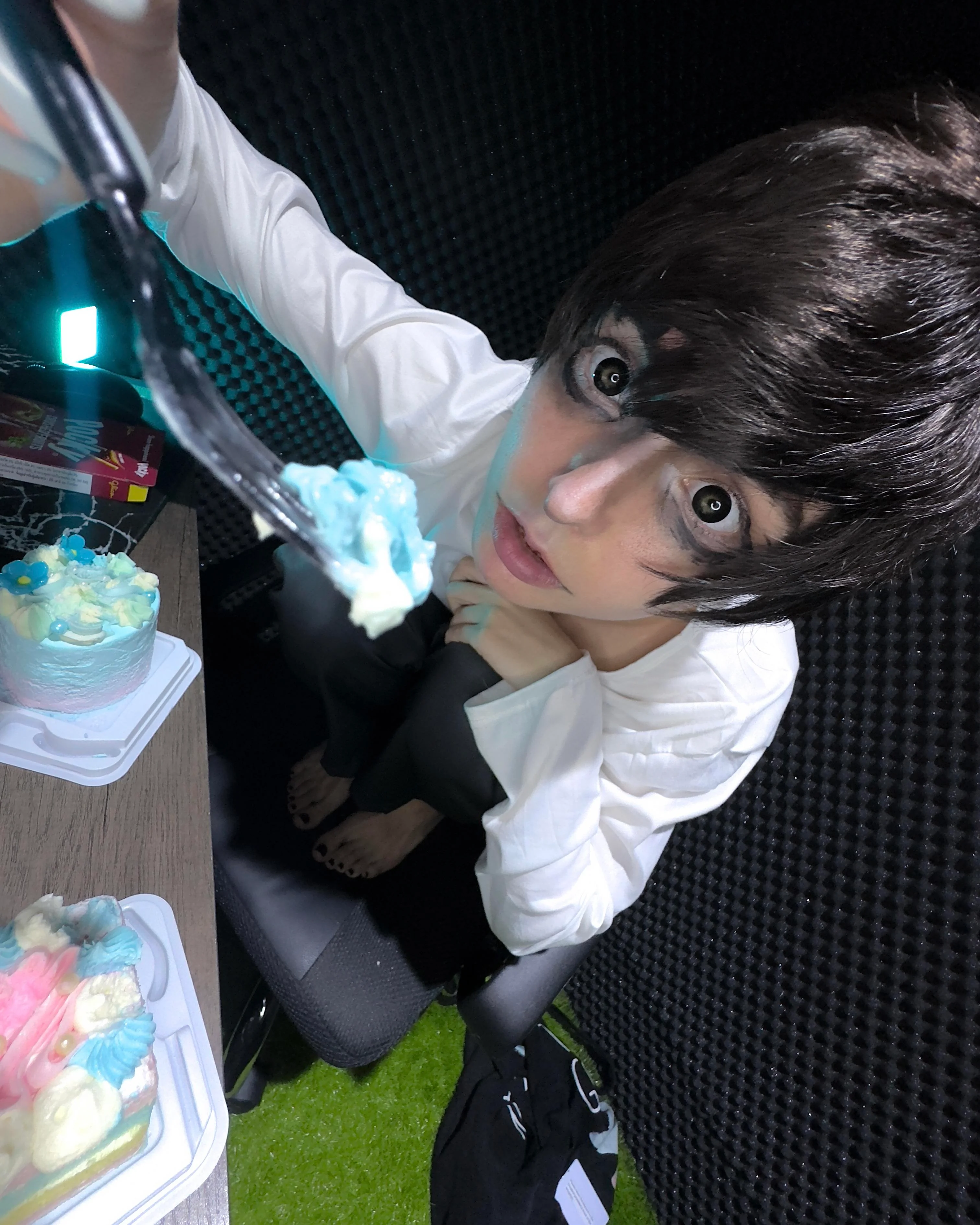 L (Death Note) by kawaiiipunk picture 2 of 3