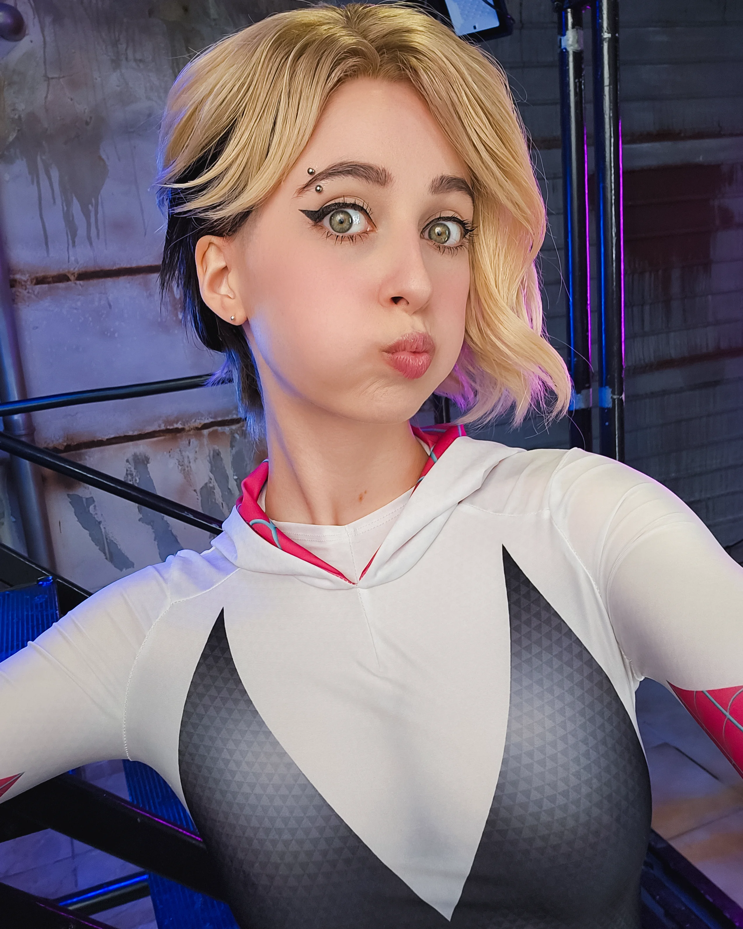 SpiderGwen by gumihohannya picture 6 of 6