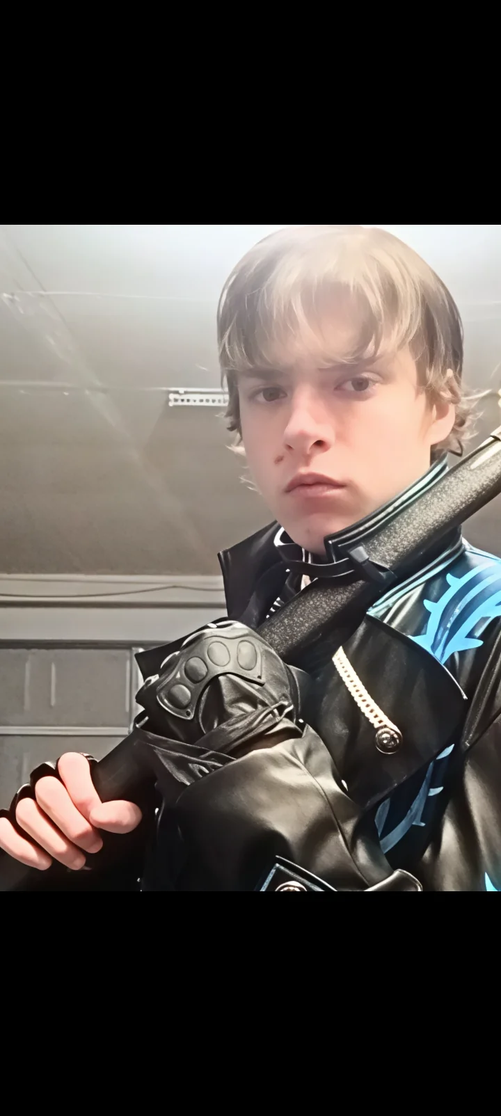 full vergil cosplay picture 4 of 4