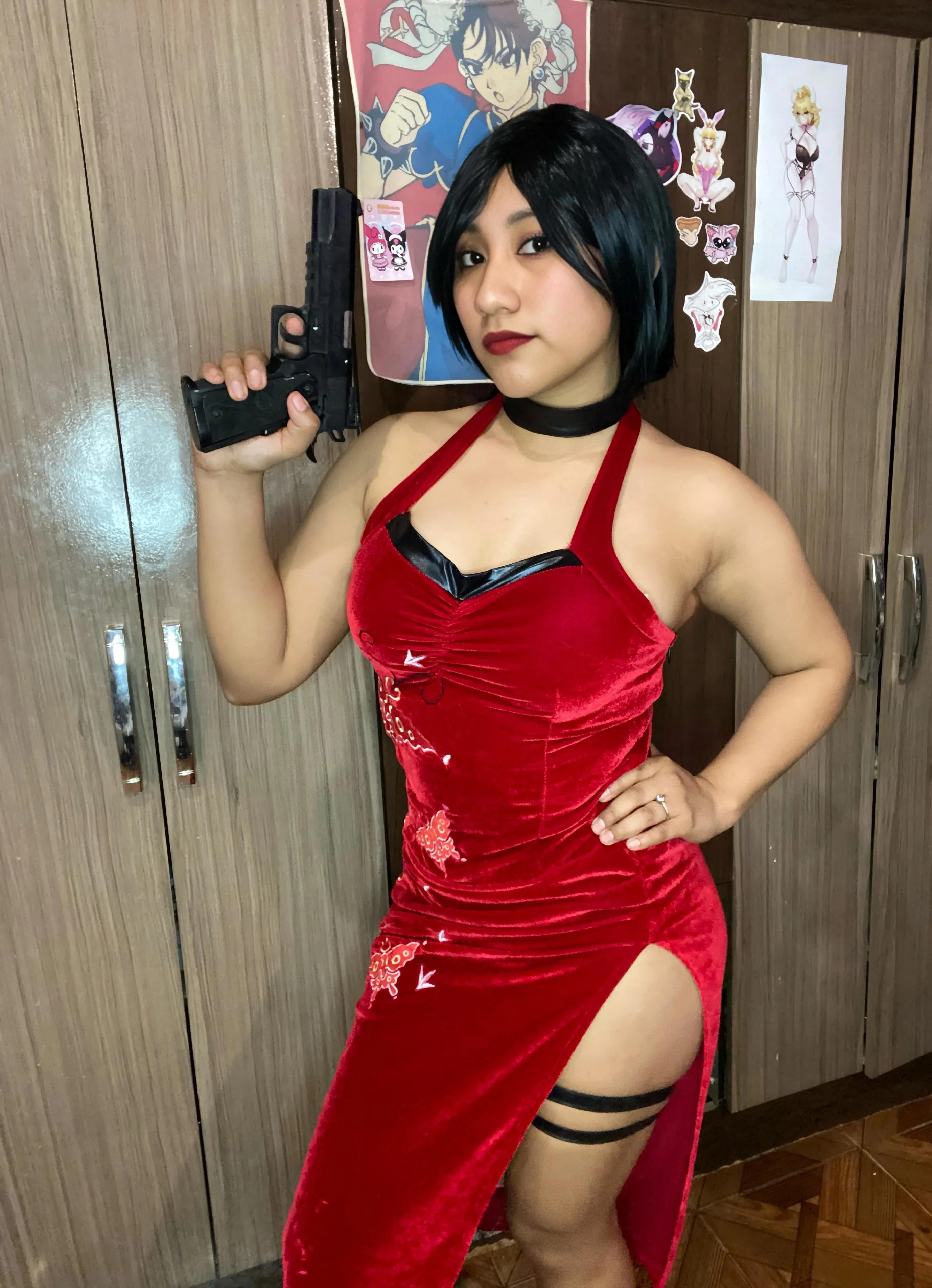Ada Wong "Fake Gun" by me (Clau_cy1) picture 3 of 3