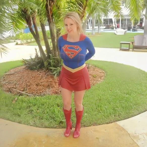 Supergirl (Kari Johansen) picture 1 of 1