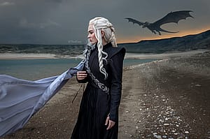 Daenerys Targaryen (Game of Thrones) by YuuGray'