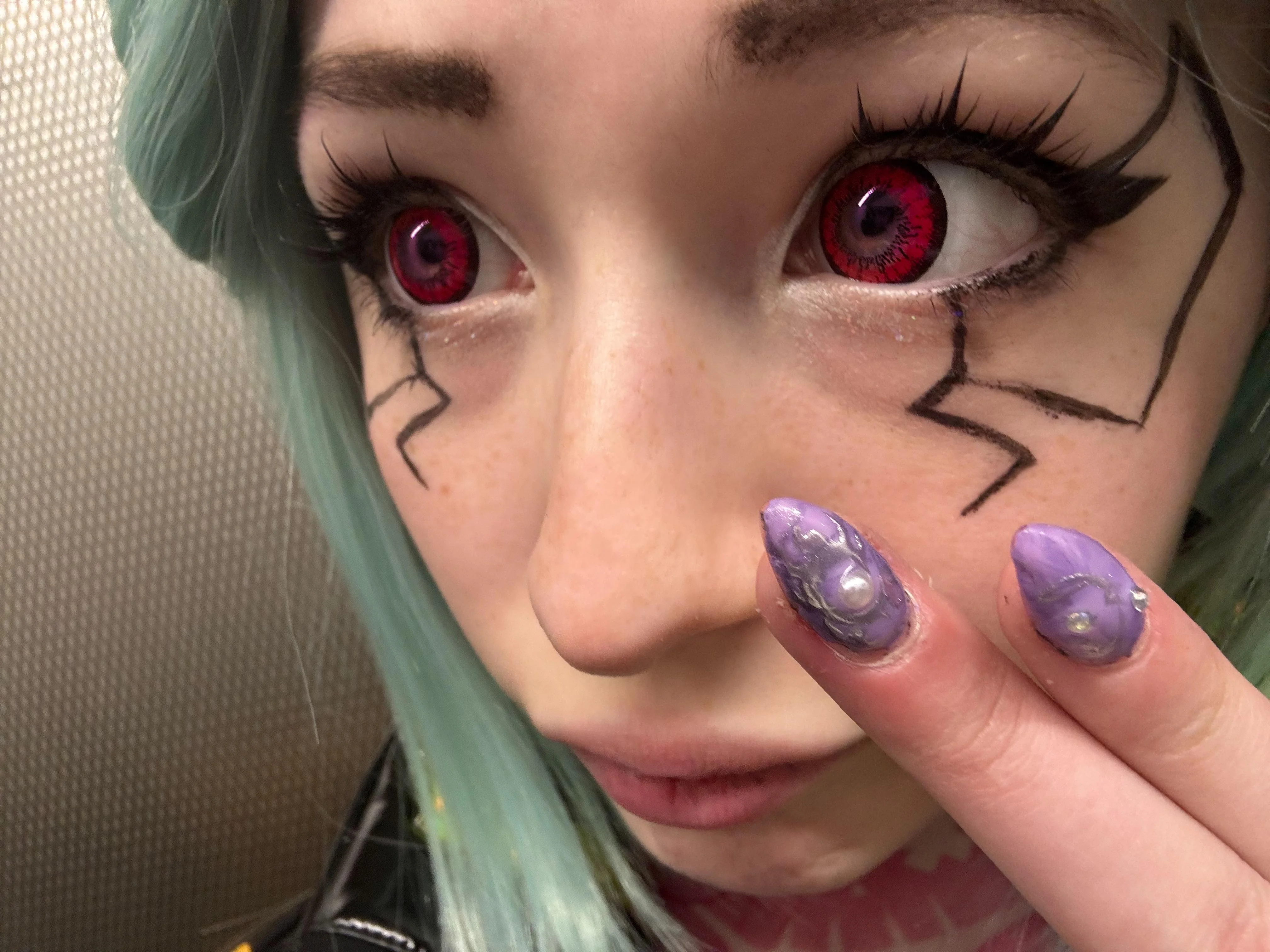 I got to wear my Becca (Edgerunners) to momocon this weekend :3 (cybrp1nk) picture 2 of 3