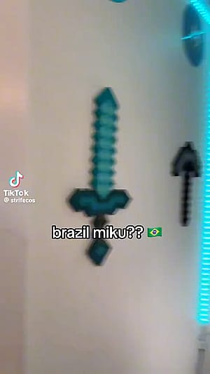 Brazilian miku by (strifecos)'